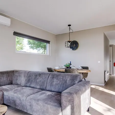 Ferienhaus Cube Xl 72 I 4-persoons In *