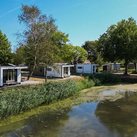 Ferienhaus Cube Xl 72 I 4-persoons In *